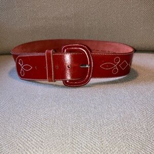 Liz Claiborne red leather belt size M 2.25” wide